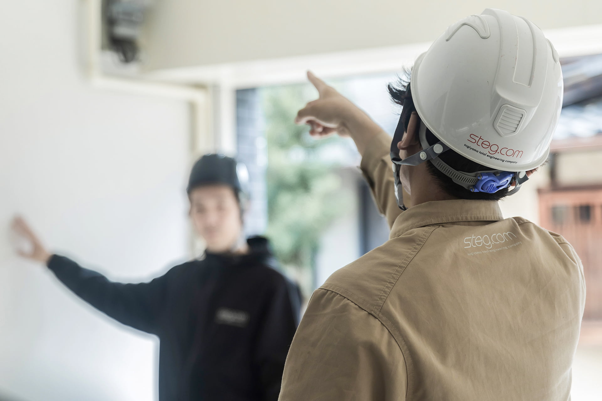 現場打ち合わせ